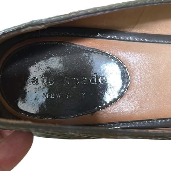 Kate Spade Lacey Olive Green Patent Leather Velvet Bow Ballet Flats Loafers  9.5 - Picture 13 of 14